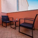 Villa Natalia Near The Sea - By Istrabook Pula